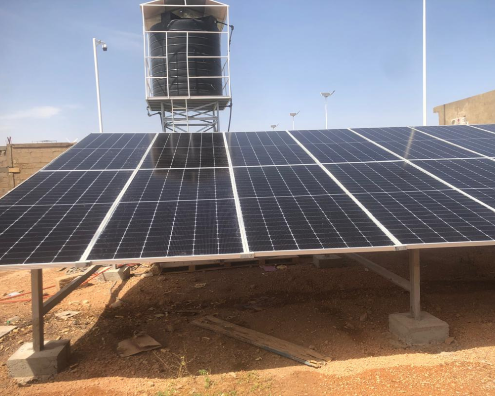 Installation des kits solaires